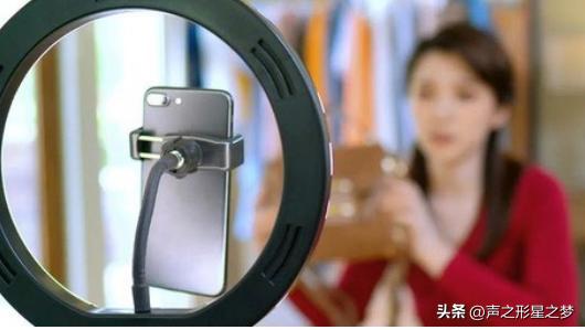 最简单的直播变现方式有哪些,直播变现的几种技巧有哪些