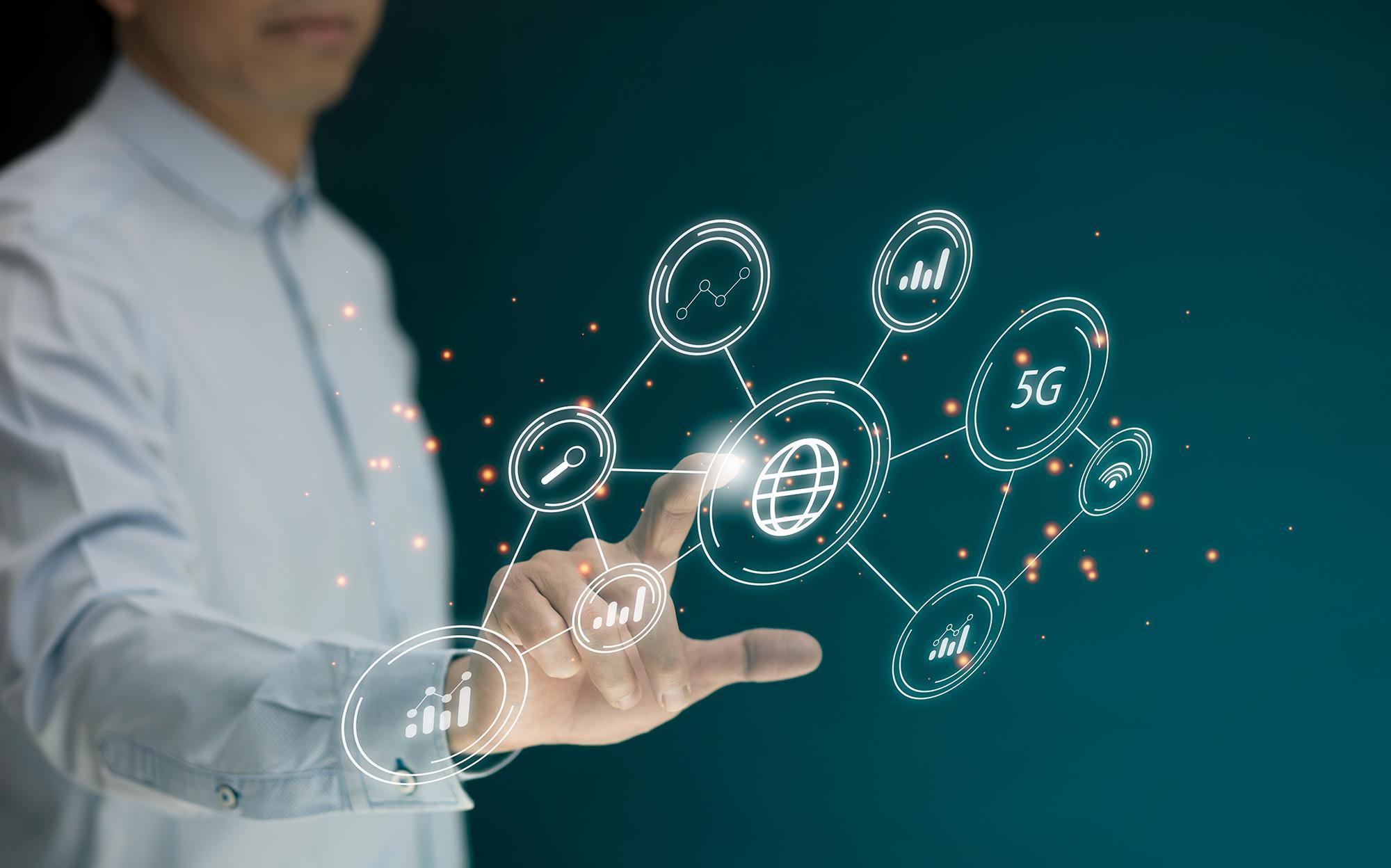 实现1000万收入并不难,一年收入300万超过了普通人