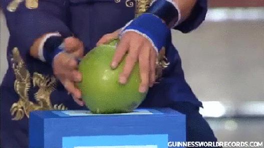 第一个用无人机拍到的鲸鱼,鲸鱼萤火虫