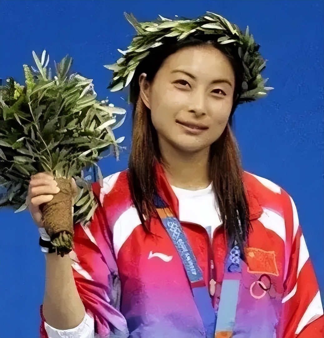 霍启刚郭晶晶在香港的地位,霍启刚郭晶晶香港媒体评价