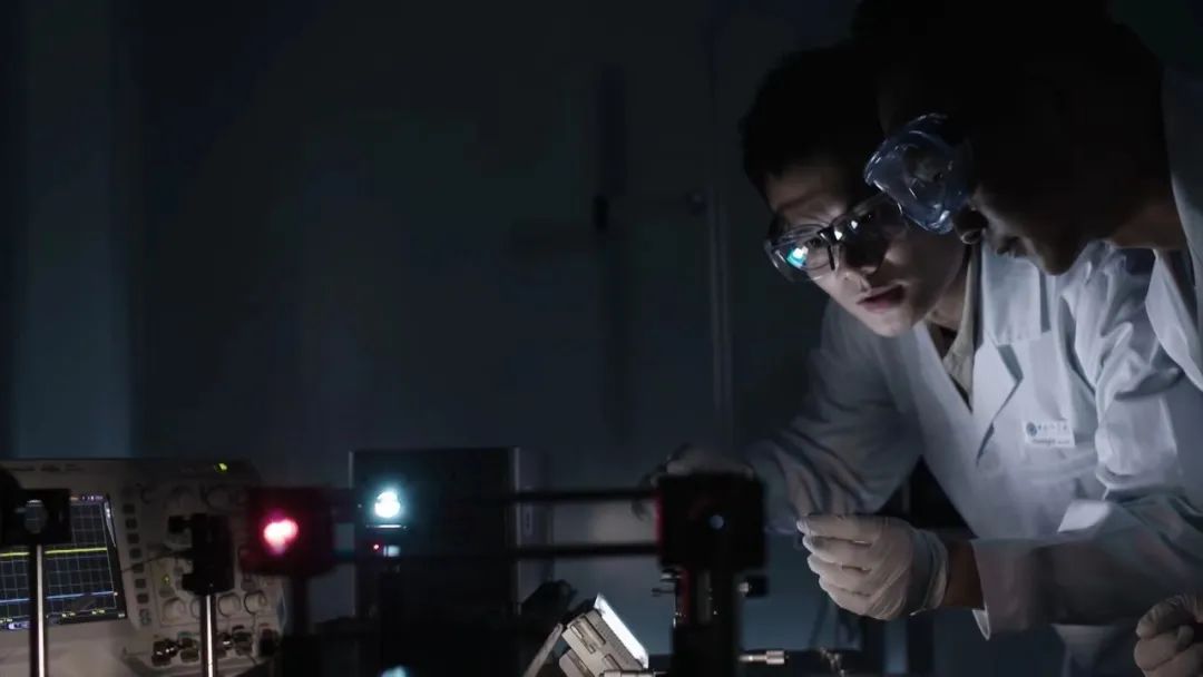 我国激光技术第一人,中国的激光医疗