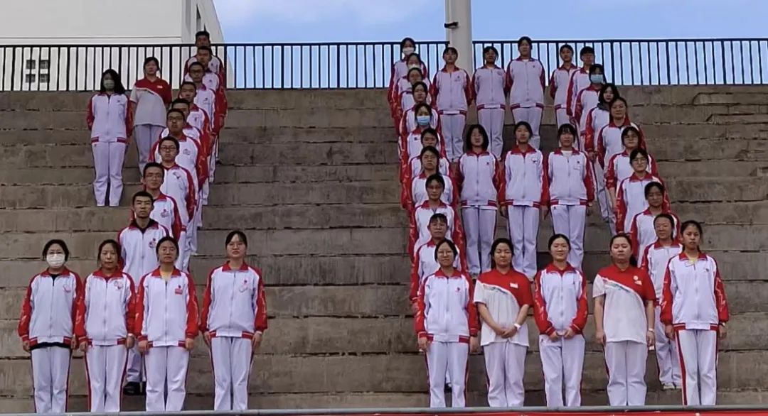 丹心一片栖霞月——张家口市第一中学张桂梅式好老师刘丹