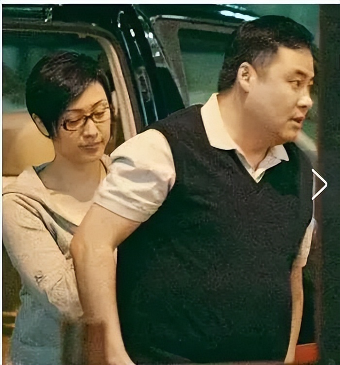 56岁陈法蓉近况曝光，两次被指插足，恋爱被骗2.8亿元，差点抑郁自杀：别劝我结婚！