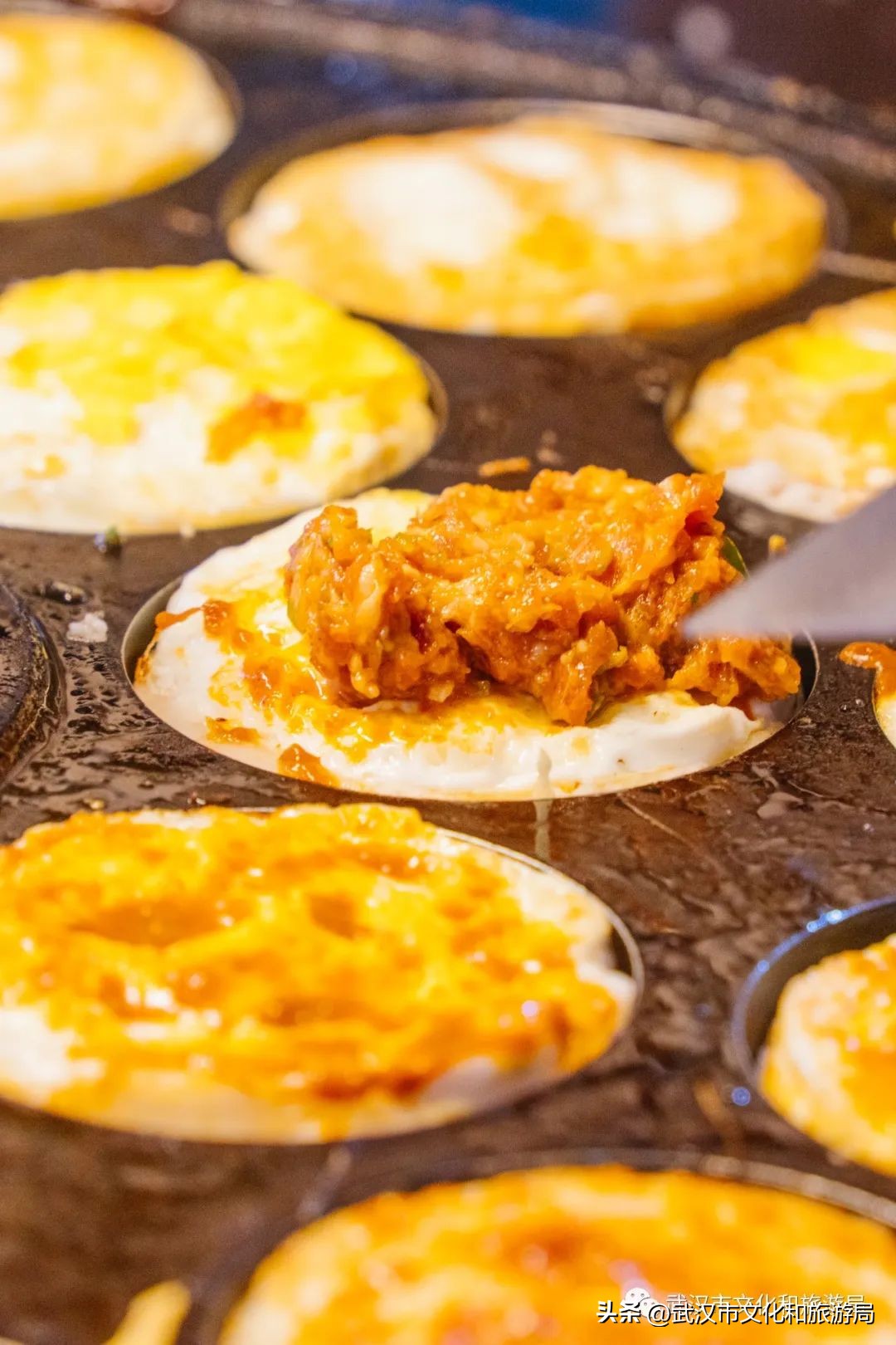 武汉这条街有多热闹,武汉这条街有500年历史