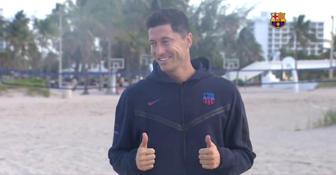 谢晖采访王健林,谢晖采访武磊完整版