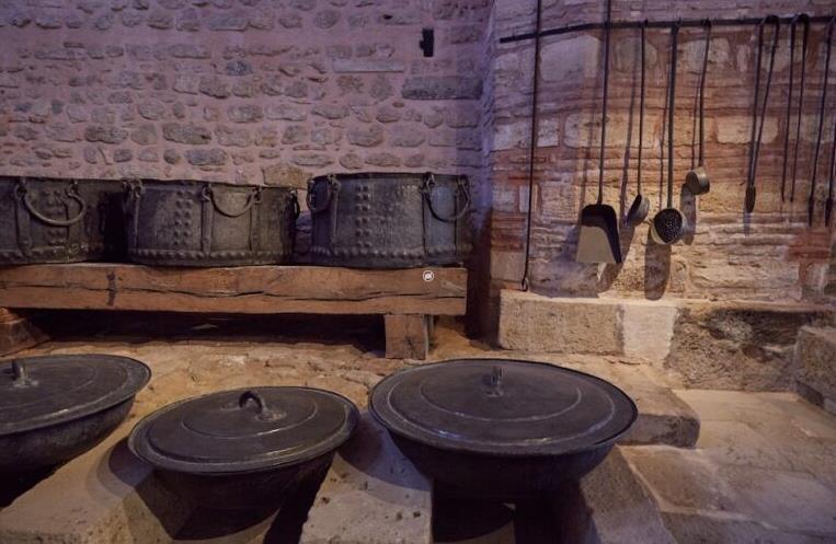 帝国的厨房：揭开奥斯曼帝国“御膳房”不为人知的内幕