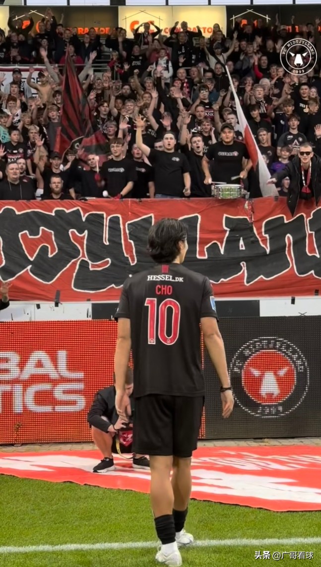 韩国队曹圭成进球,韩国曹圭成进球视频