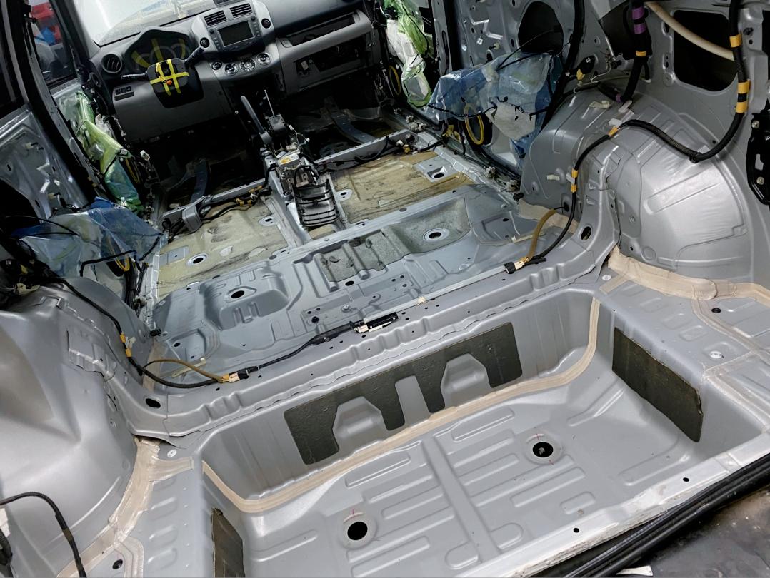 老rav4车翻新改造全过程,老款rav4比新款好太多