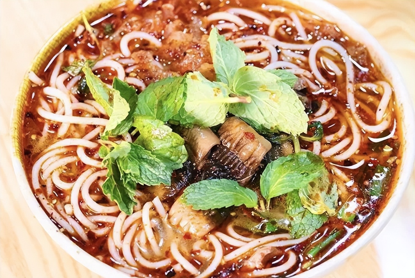 云南昆明美食推荐小锅米线,云南昆明美食排行榜前十名的小吃