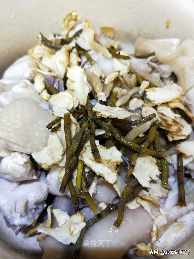 石斛加西洋参功效,石斛西洋参炖鸡汤小孩可以喝吗