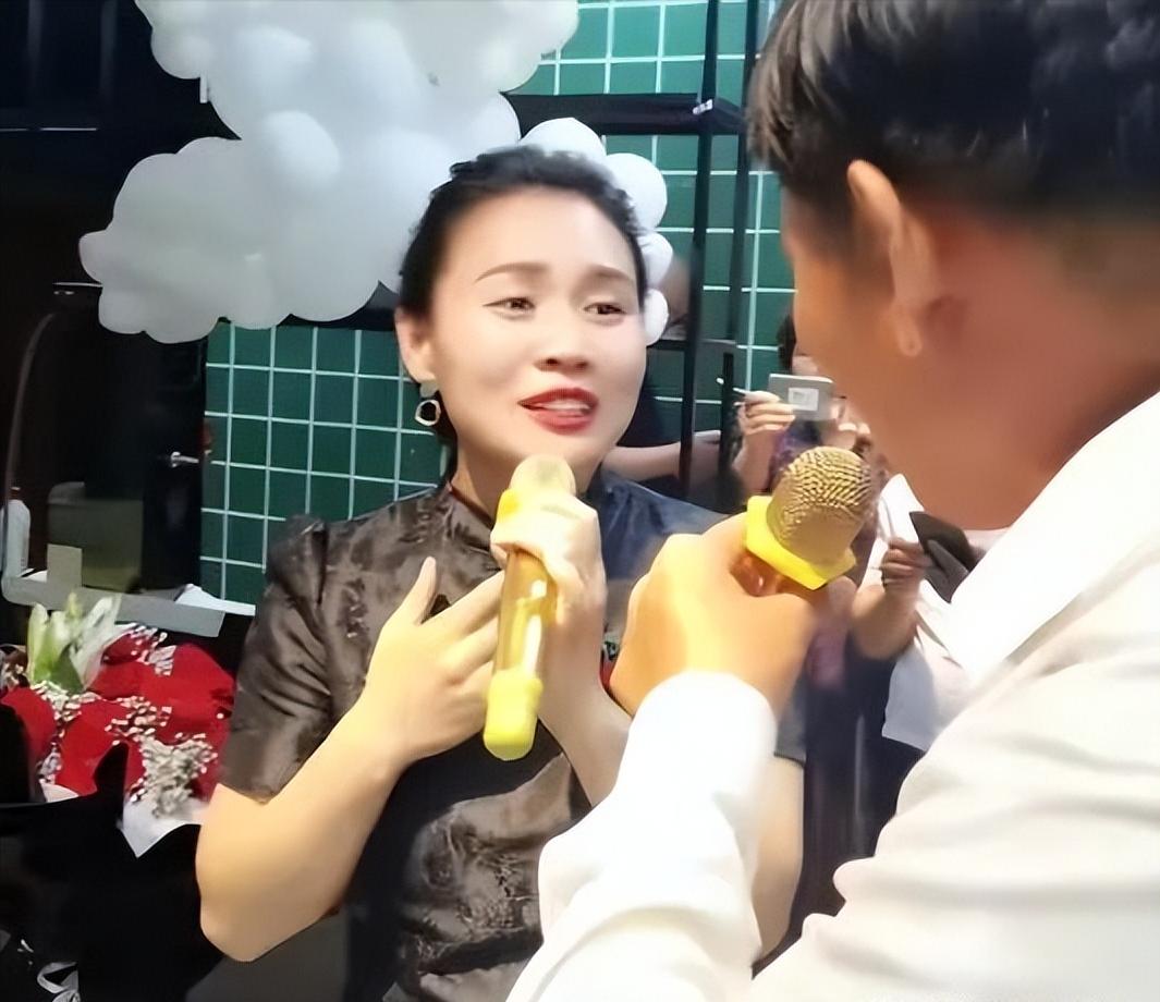 大衣哥朱之文采访完整版,大衣哥朱之文安徽