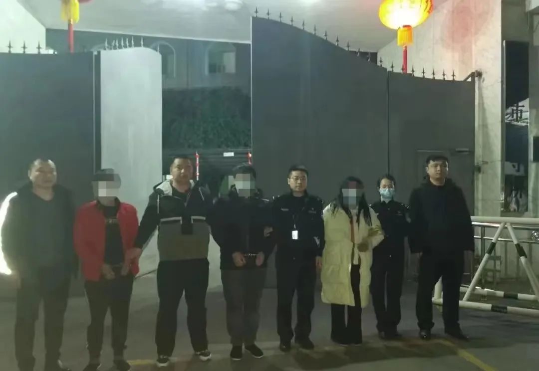 打假不手软维权在身边,315央视打假直播间