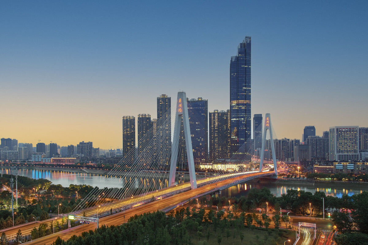 2022年武汉各区GDP排名,2025年湖北城市gdp排名预测