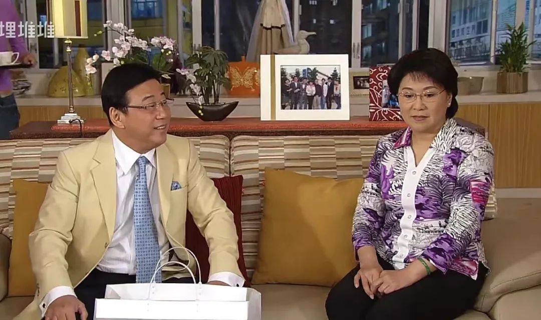 请回答1988韩语版合集,请回答1988朴宝剑哭了视频