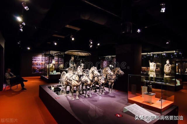 秦始皇统一了度量衡还有什么,秦始皇统一后多少年秦国灭亡