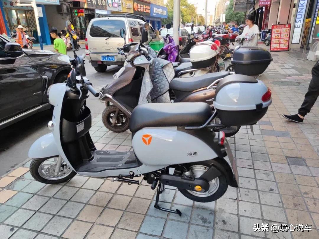 天能电池和超威电池哪个更耐用,天能电池能更换超威电池吗