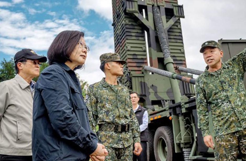 台岛成美国提款机，25家*火军**商下月集体“窜台”，家底快被掏空了