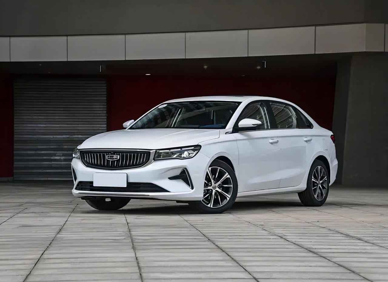 落地价不到8万首选这三台轿车,这几款车值得推荐堪称性价比之王