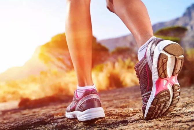 你明白正规的锻炼和健身的重要性,坚持健身锻炼对一个人改变有多大