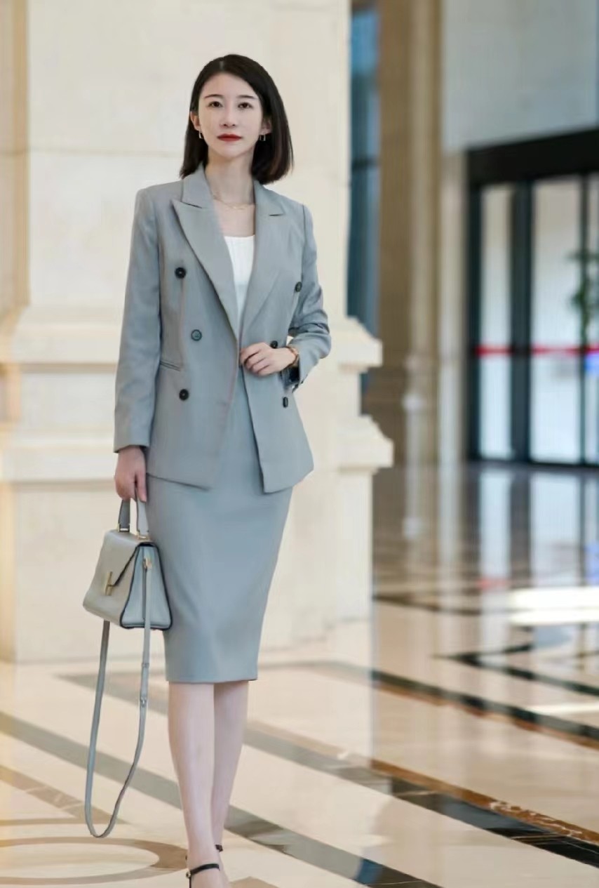 什么样的女生不适合穿碎花裙,年轻穿什么碎花裙好看