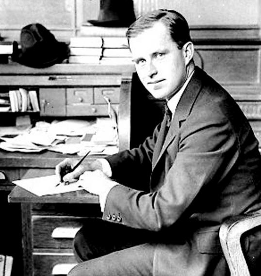 私酒贩子乔·肯尼迪：波士顿拉丁学校是通向哈佛的渠道