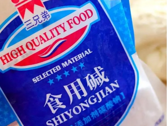 食用小苏打碱面泡打粉区别,食用碱小苏打酵母粉可以一起用吗