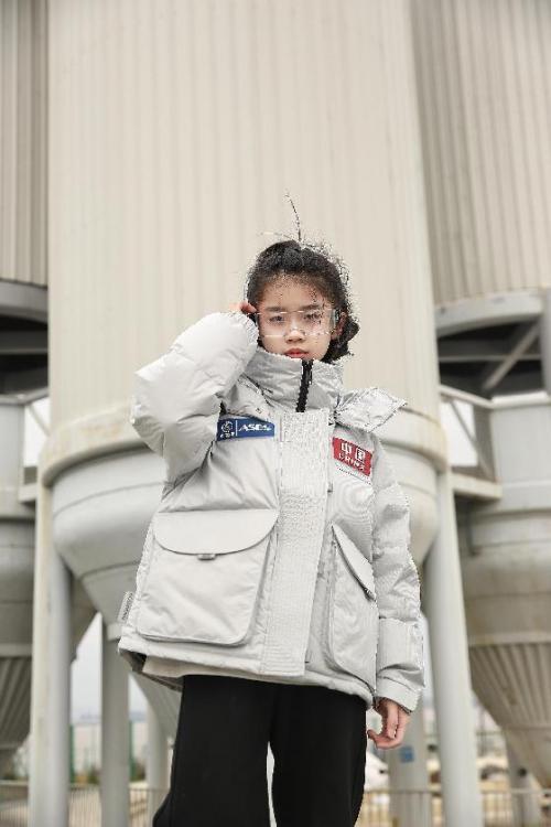 高价位童装品牌波司登,童装男童羽绒马甲秋冬新款波司登