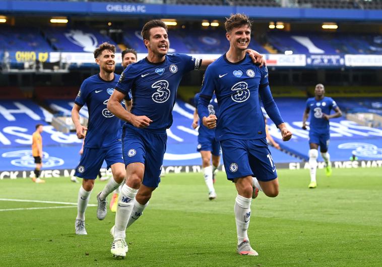 英超曼联4-1切尔西首发,英超曼联0比7不敌利物浦