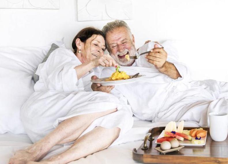 老年男艾滋的10个征兆,老年人艾滋病成为高发原因