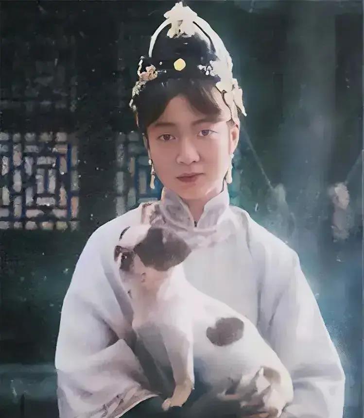 日军日记：*安妇慰**不服从管教，我很愤怒，用*刀刺**插入她的*体下**