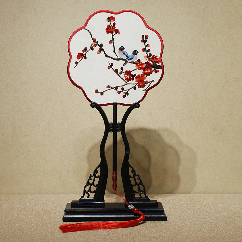 三八节如何送花,三八妇女节送什么鲜花礼物好