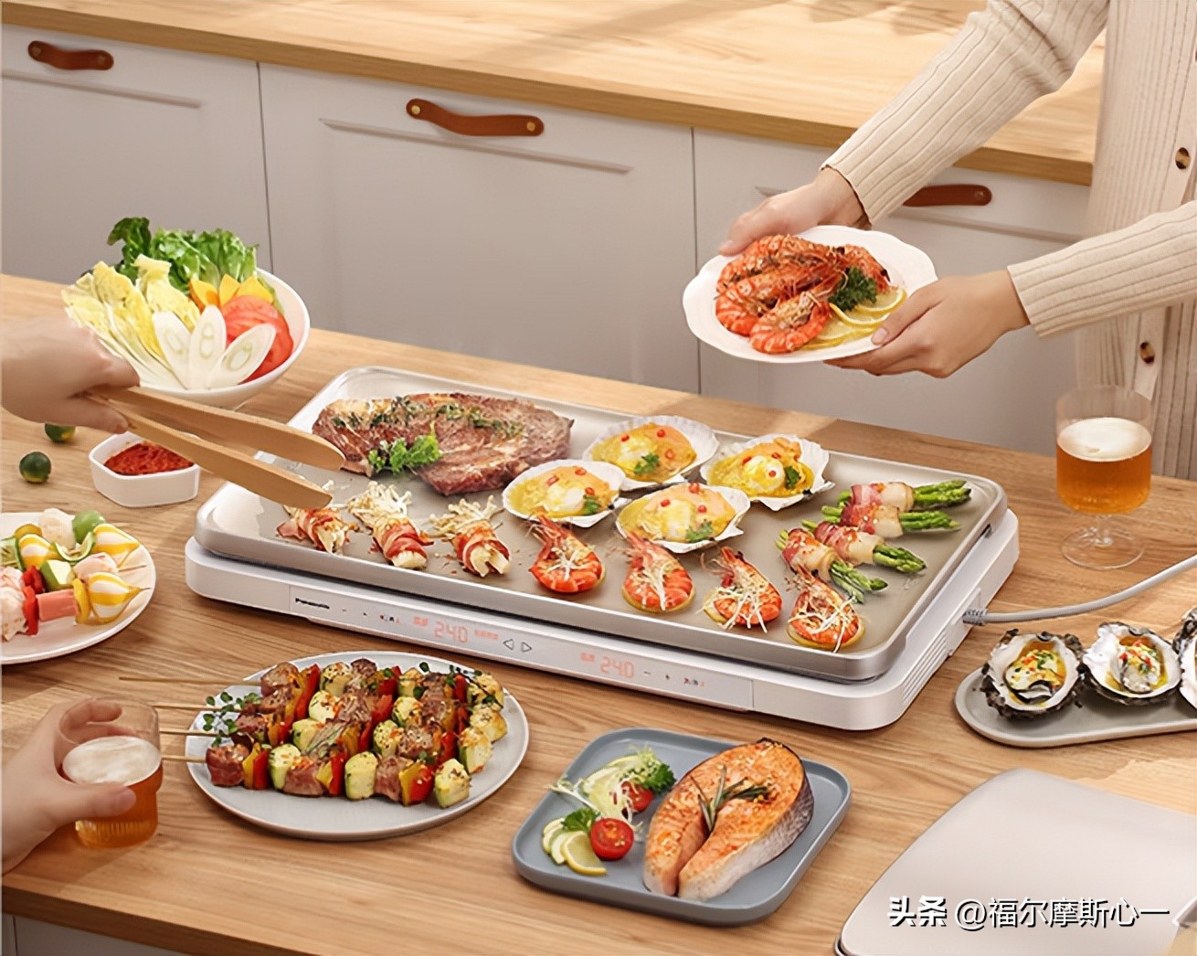 过节的餐桌欢乐少不了，煎烤涮一体锅选哪款比较好？