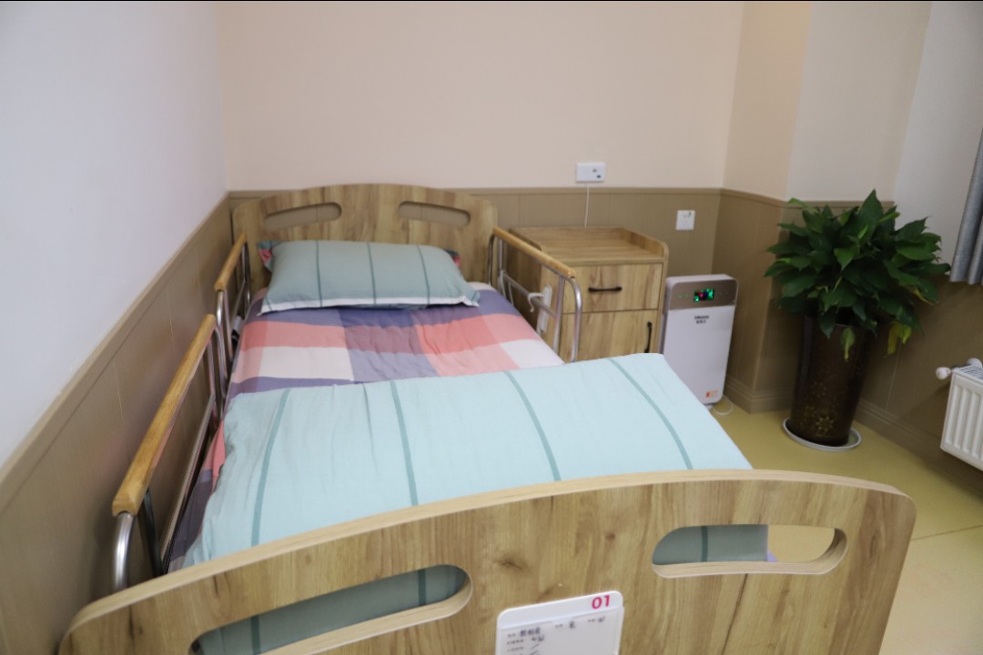 在老年人活动中心工作怎么样,老年人在社区服务中心能干什么