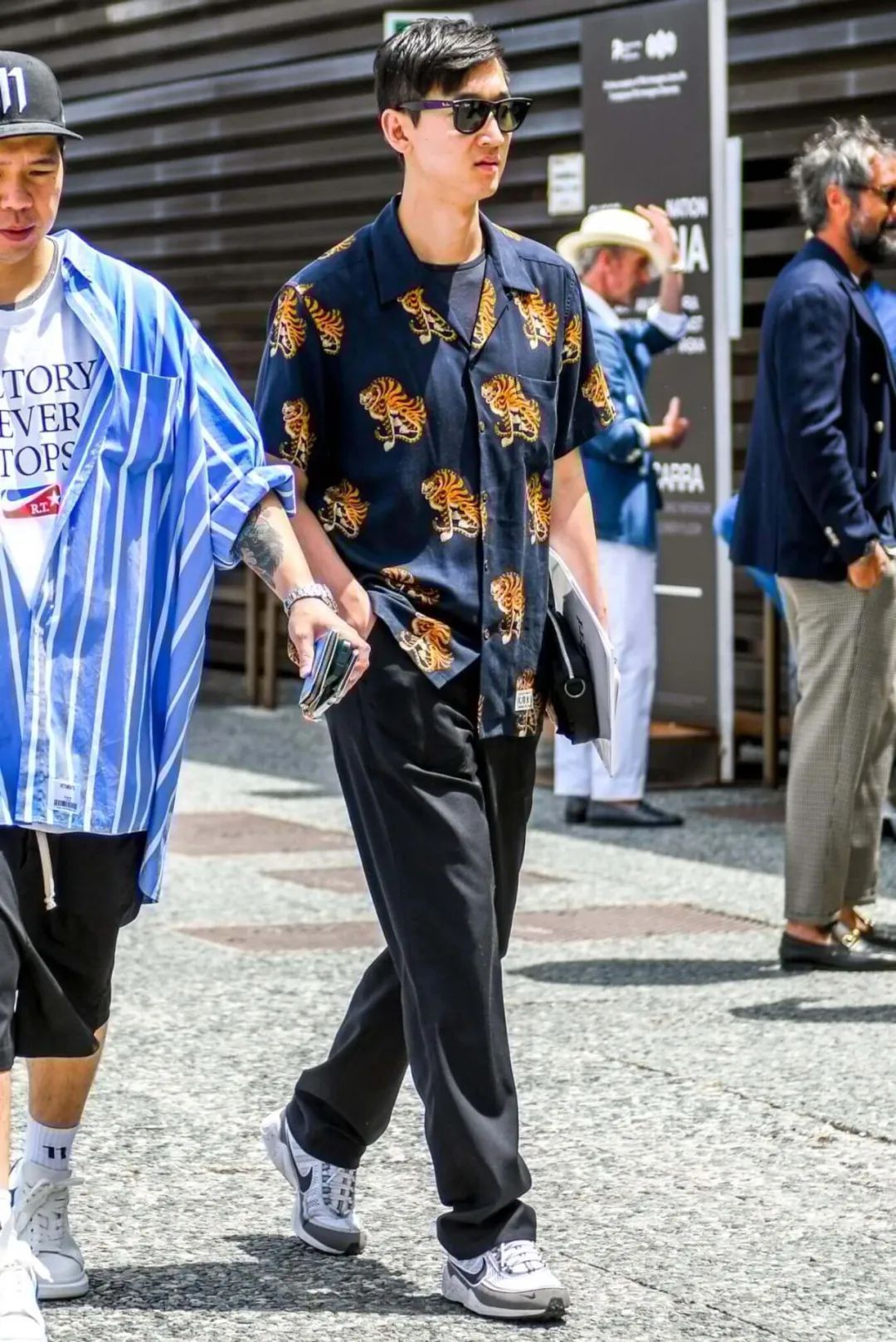 男士衬衫夏季款怎么选,今年最流行的五款男士衬衫