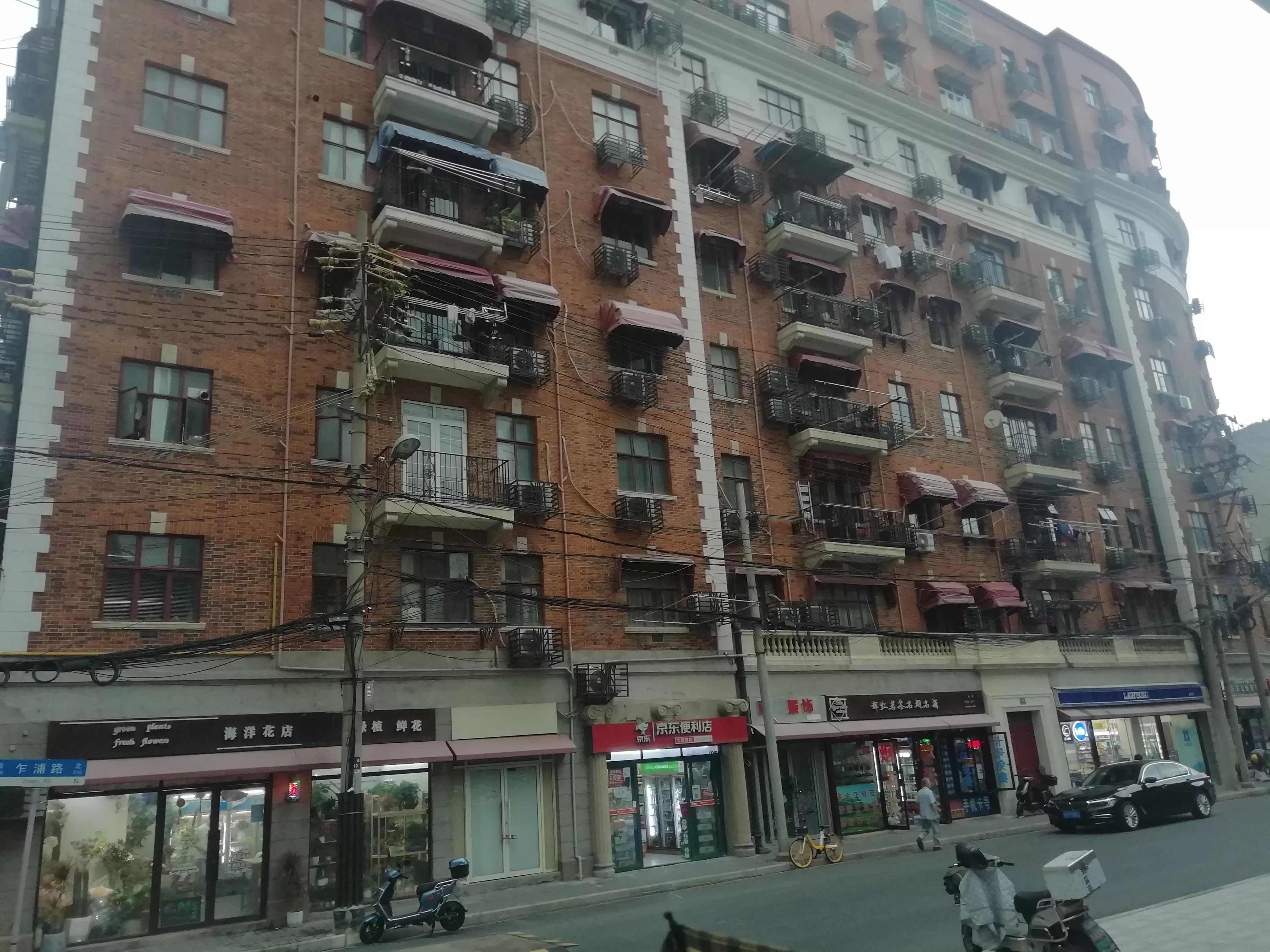 乍浦路与黄河路谁先成美食街,乍浦路美食一条街