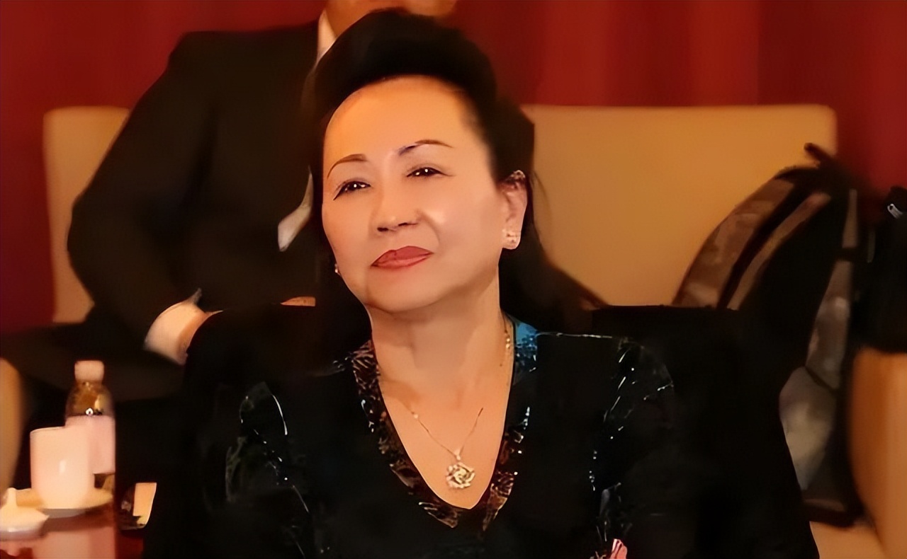 为抗疫捐款5.7亿，数月后“越南华人女首富”锒铛入狱，究竟为何