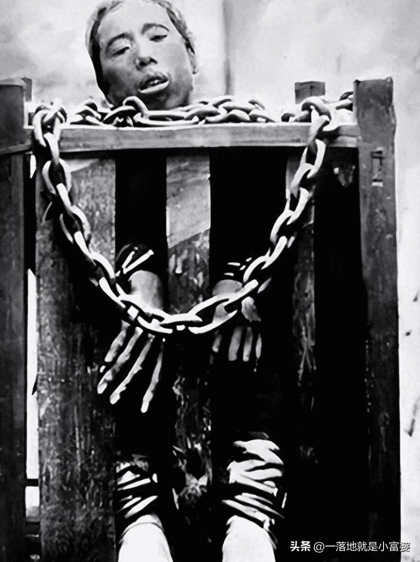 纳粹德国屠杀犹太女人,变态纳粹