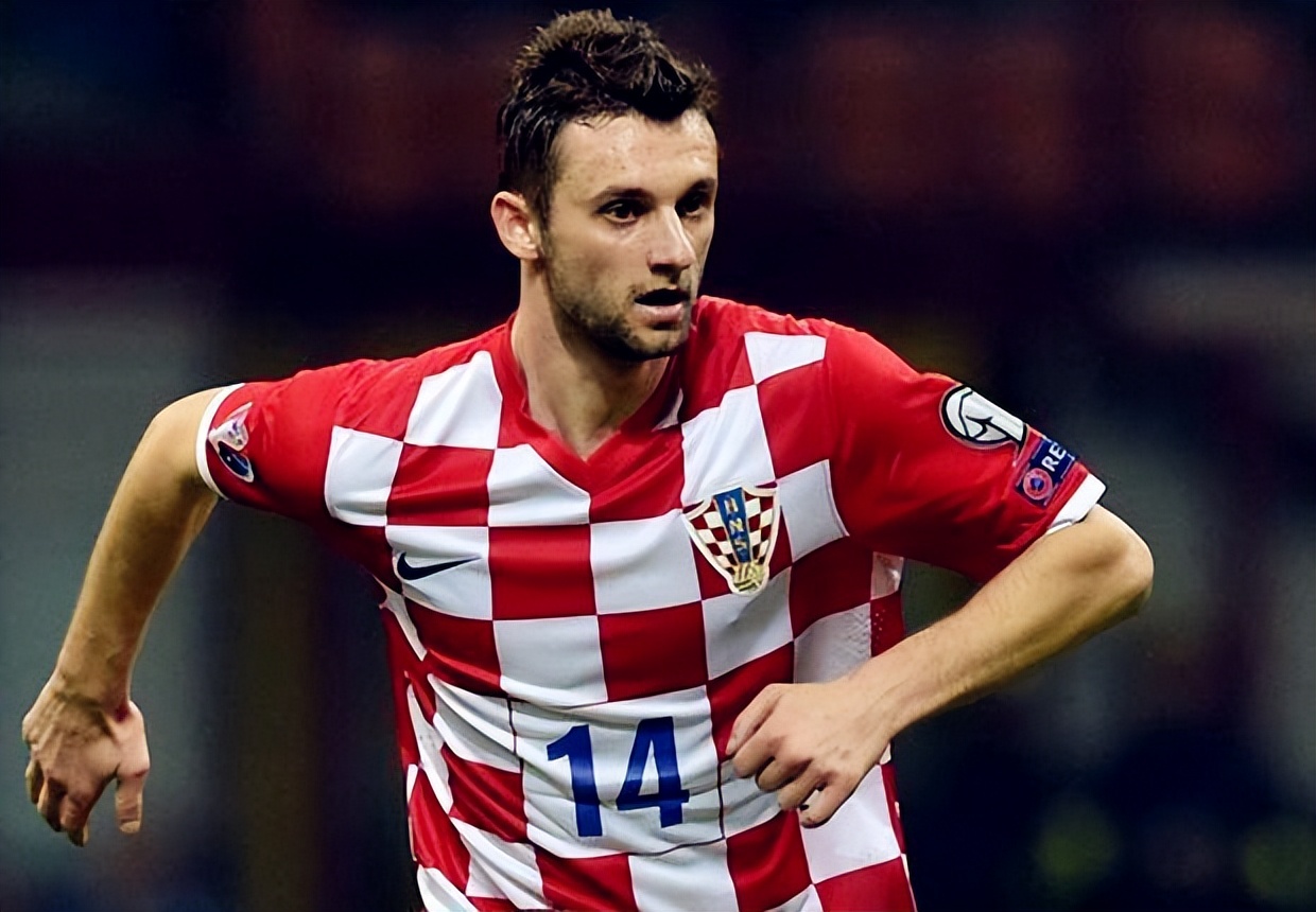 铁肺布罗佐维奇,布罗佐维奇足坛