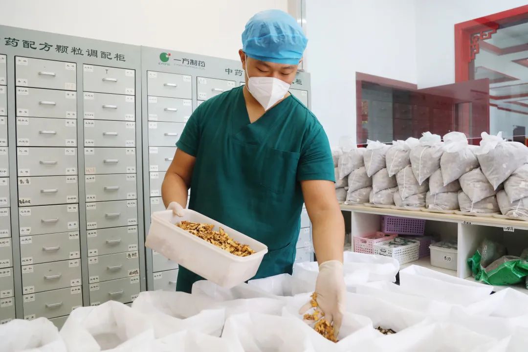 抗疫前线中药,发放抗疫中药