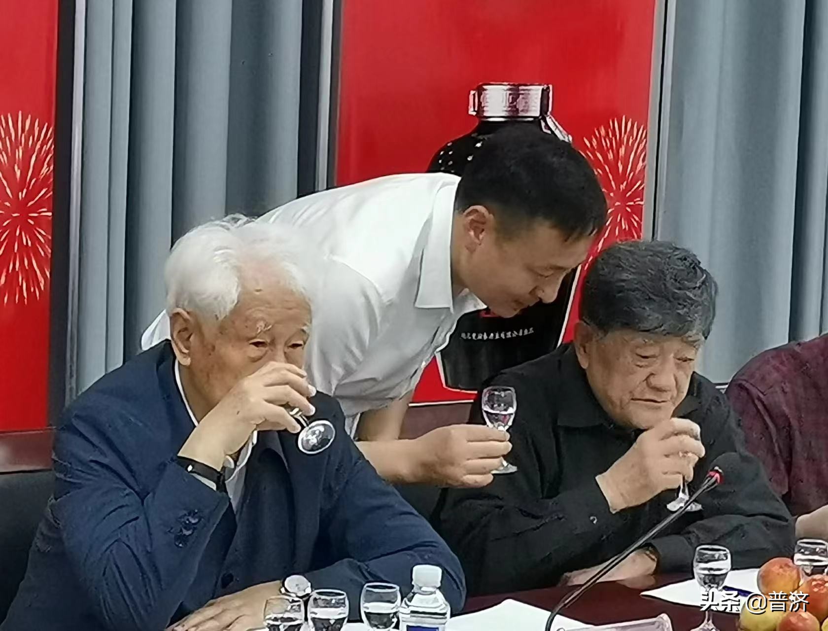 老酒骗局最新消息,老酒真的越老越好吗