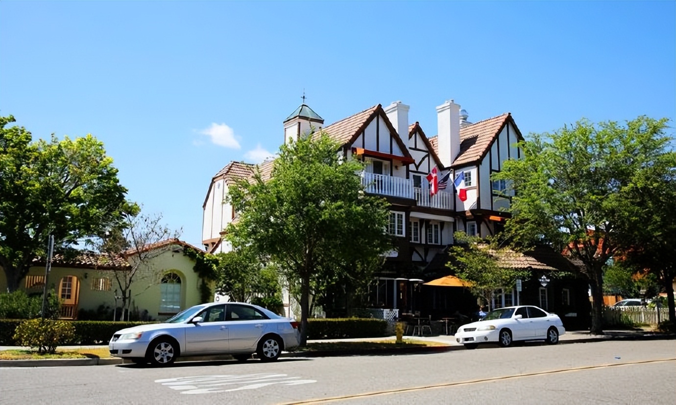 米国漫游录（7）—漫步在丹麦风情小镇索尔万「加州」