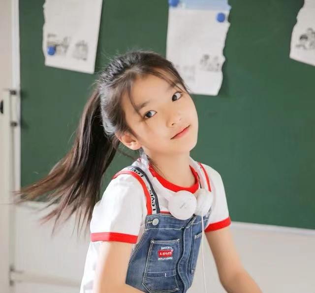 天才基本法里面的小演员有谁,天才基本法里的三个小演员