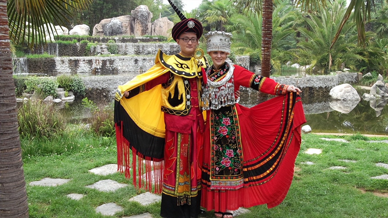 洋媳妇游湖湘丨爱上湘潭的乌克兰女子，为何泪流满面