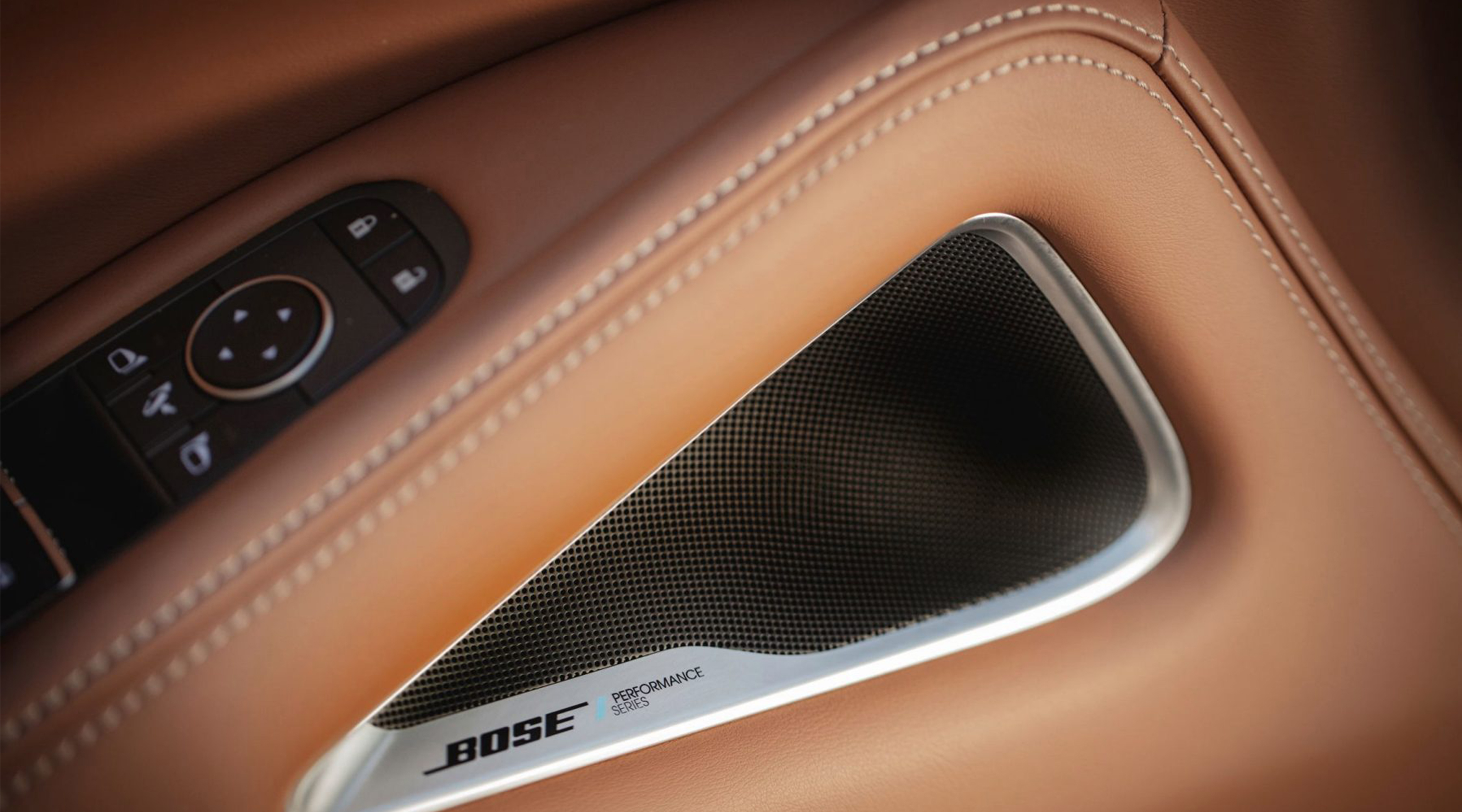 英菲尼迪全部车型及价格,英菲尼迪掀桌子