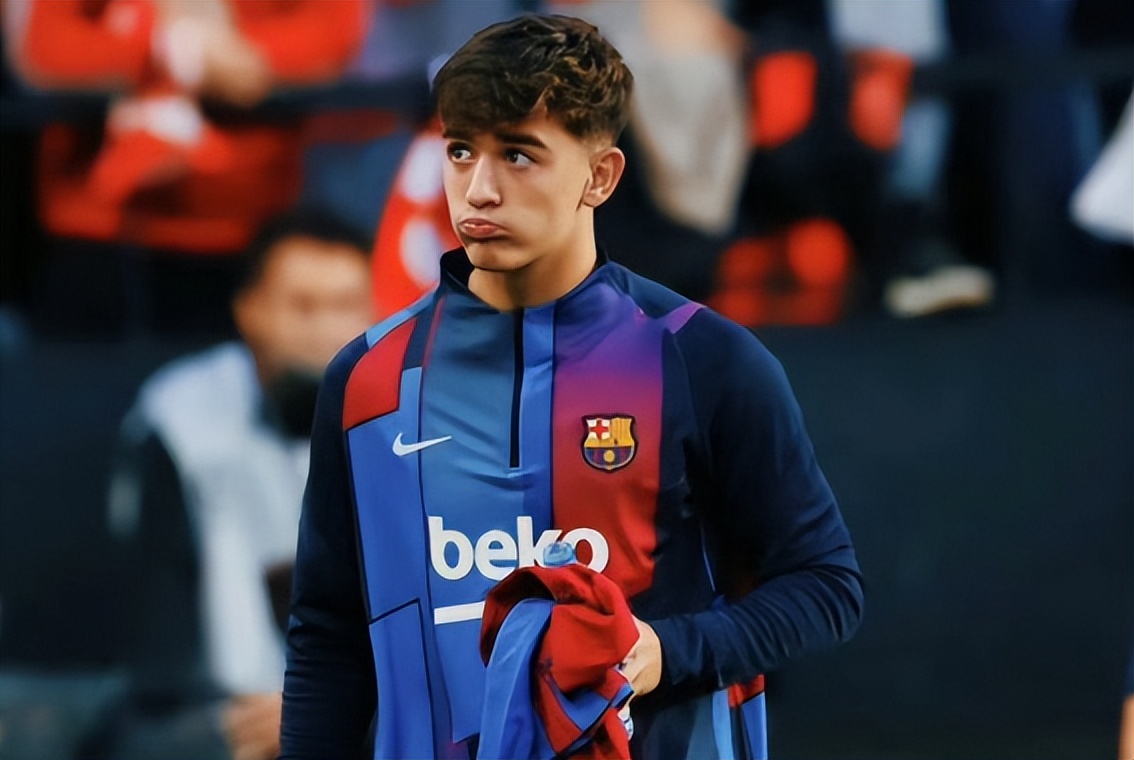 世界杯看球赛,世界杯看球赛的人多震撼