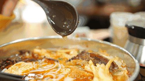 螺蛳粉火锅好多根本吃不完,螺蛳粉火锅为什么不能加麻汁