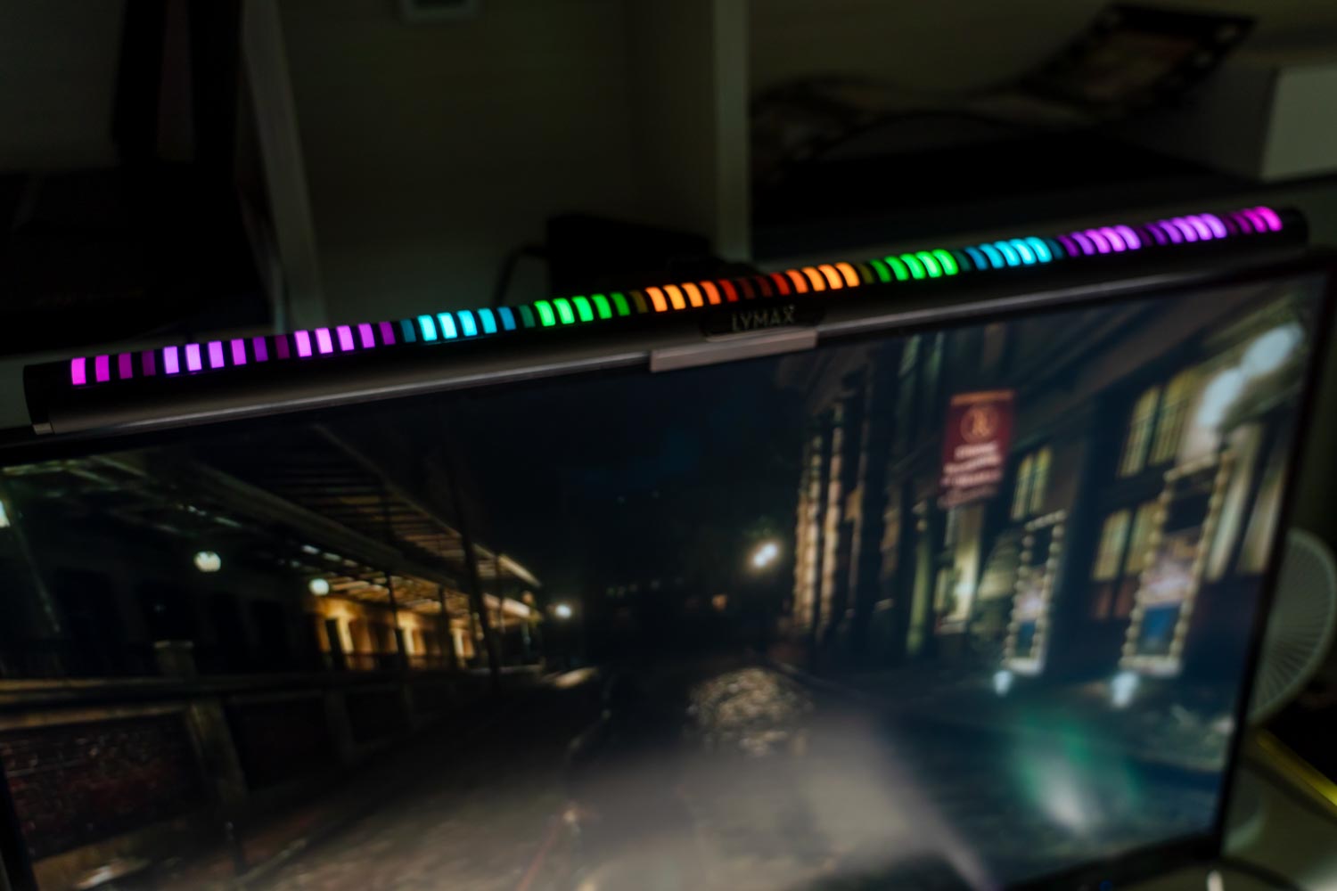 徕美视曲面屏幕挂灯评测,徕美视曲面屏幕挂灯测评