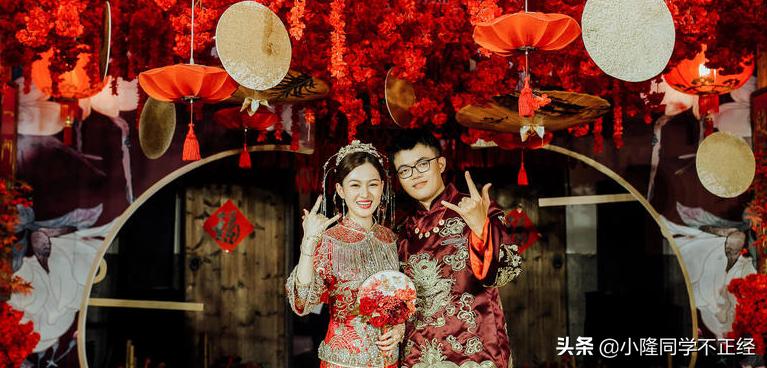 发婚礼电子请帖的简短配文,电子请帖简短配文创意