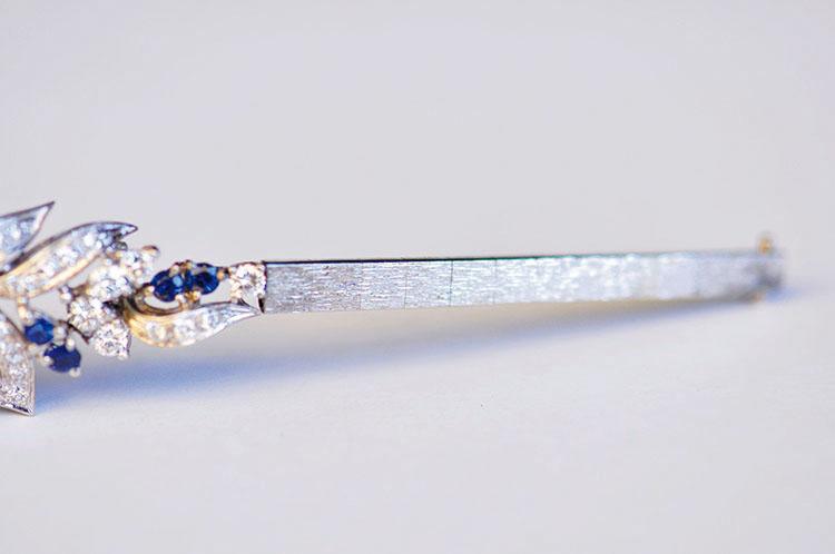 鐧惧勾绌胯秺,鐧惧勾鍙よ懀鐝犲疂