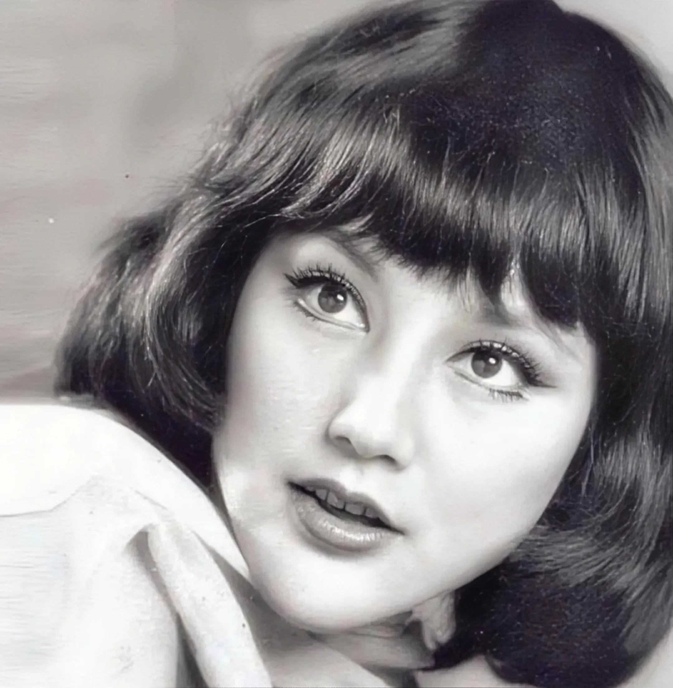 守30年活寡，花心丈夫带小三回家不敢反抗，邵音音的爱太卑微了